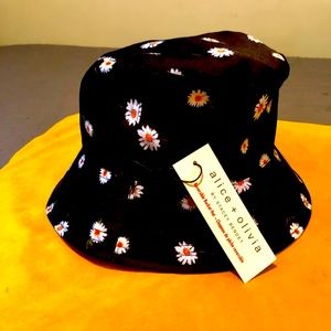 Alice + Olivia sunflower reversible bucket hat
